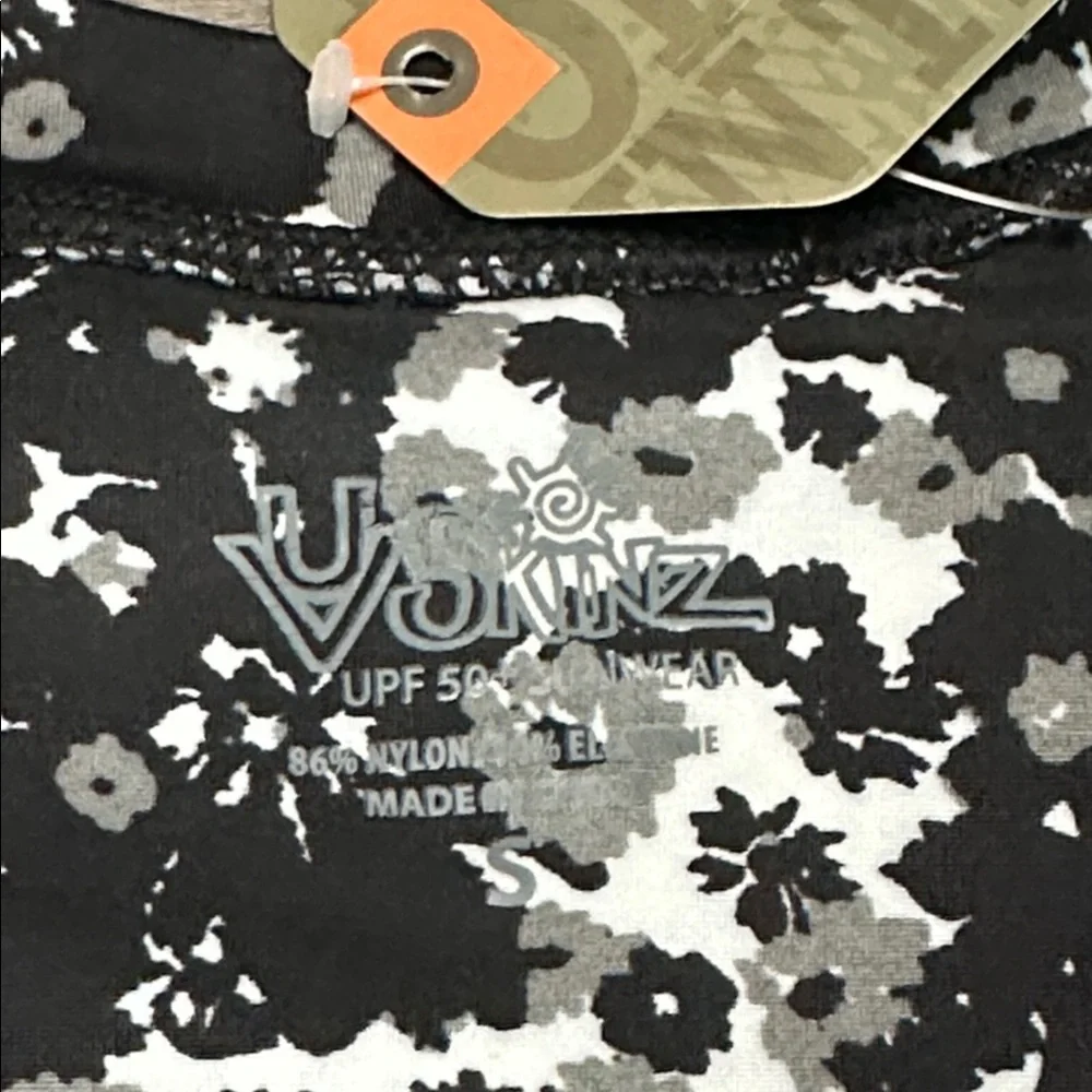 UV Skinz Half Zip Long Sleeve Rashguard Thumbhole Swimsuit Black White Floral S - Picture 9 of 13